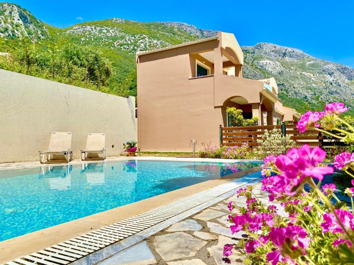 Pyrgi  Villa Barbati Dream With Private Pool By Dadovillas מראה חיצוני תמונה
